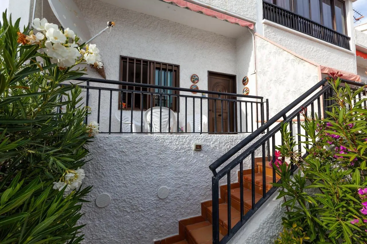 Apartamento en primera línea de playa, céntrico, tranquilo Playa de las Américas 0*,