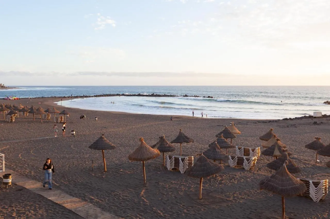 Apartamento en primera línea de playa, céntrico, tranquilo Playa de las Américas 0*,  Espagne