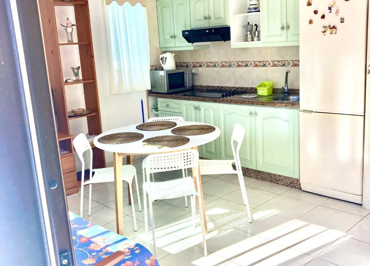 Apartamento en primera línea de playa, céntrico, tranquilo Playa de las Américas